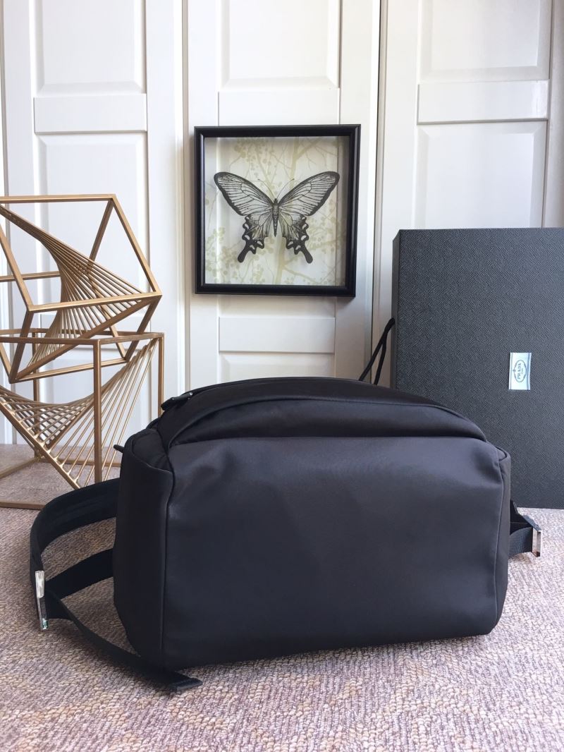 Pra*a backpacks